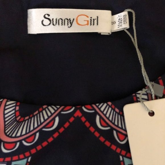 NWT Sunny Girl Shift Dress - Picture 3 of 3